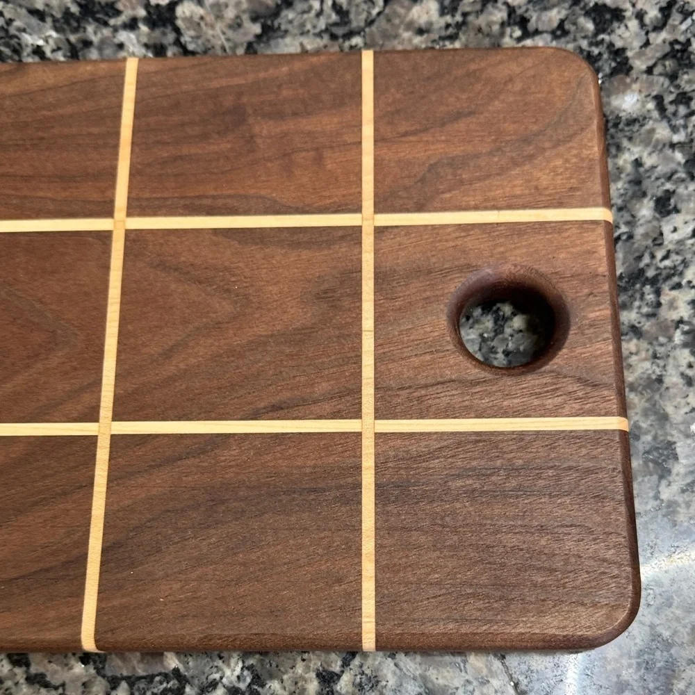 Checked Wooden Cutting Board with Grid Design NEW